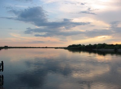 Петриков, река Припять