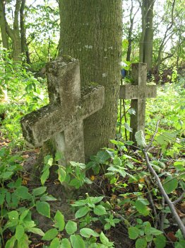 Войстом, кладбище христианское: могилы солдат 1-й мировой войны (?)